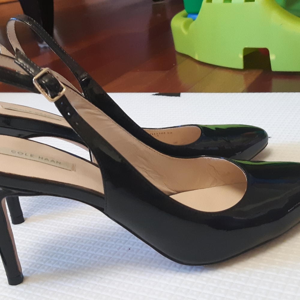 Cole Haan Patent Leather slingback sz8